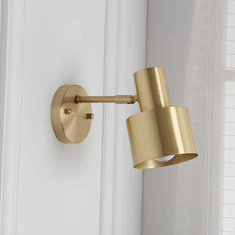 Lámpara de pared moderna minimalista de metal dorado