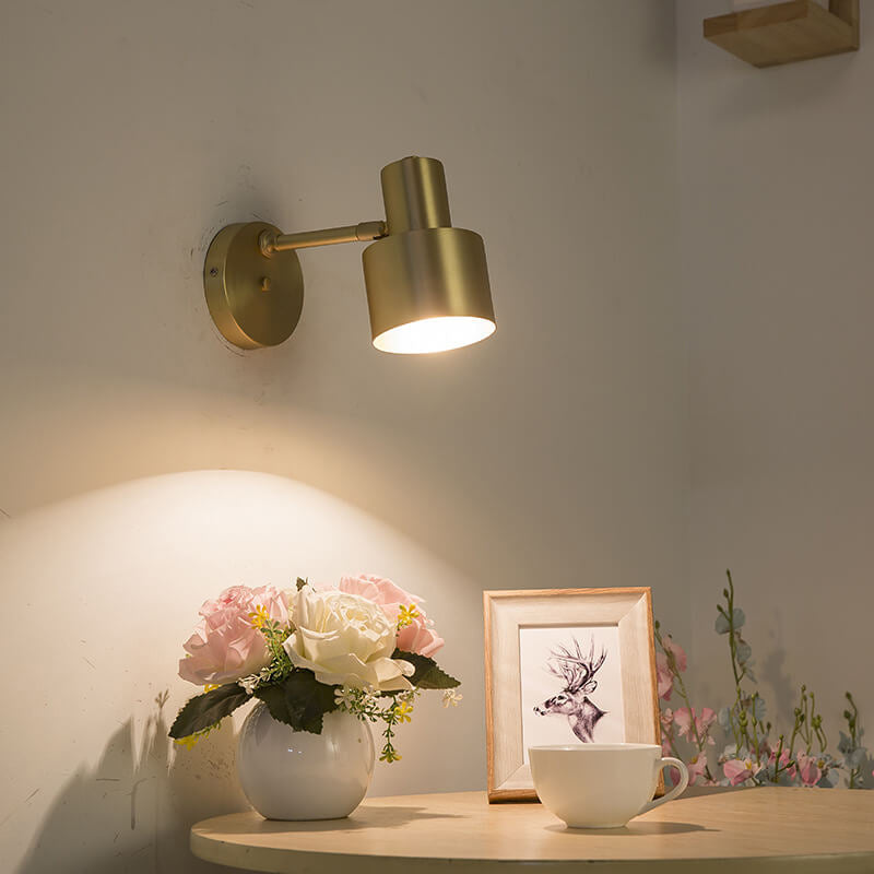 Modern minimalist gold metal wall lamp