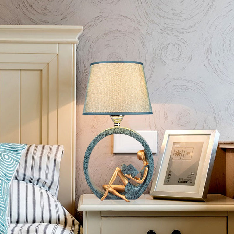 Lámpara de lectura Modern Meisje - Lámpara nocturna de resina de 1 luz con pantalla de tela azul