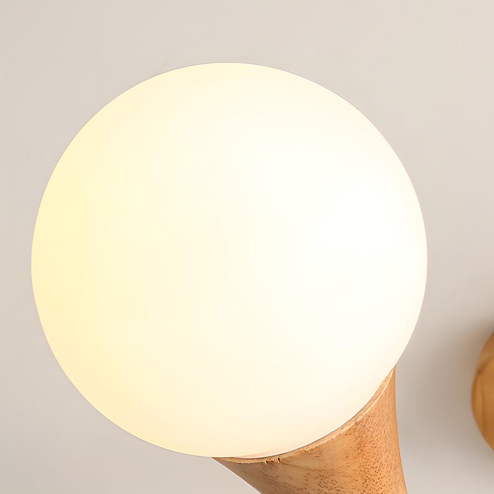 NordicGlow - Scandinavische Houten Kroonluchter met Glazen Lampenkappen