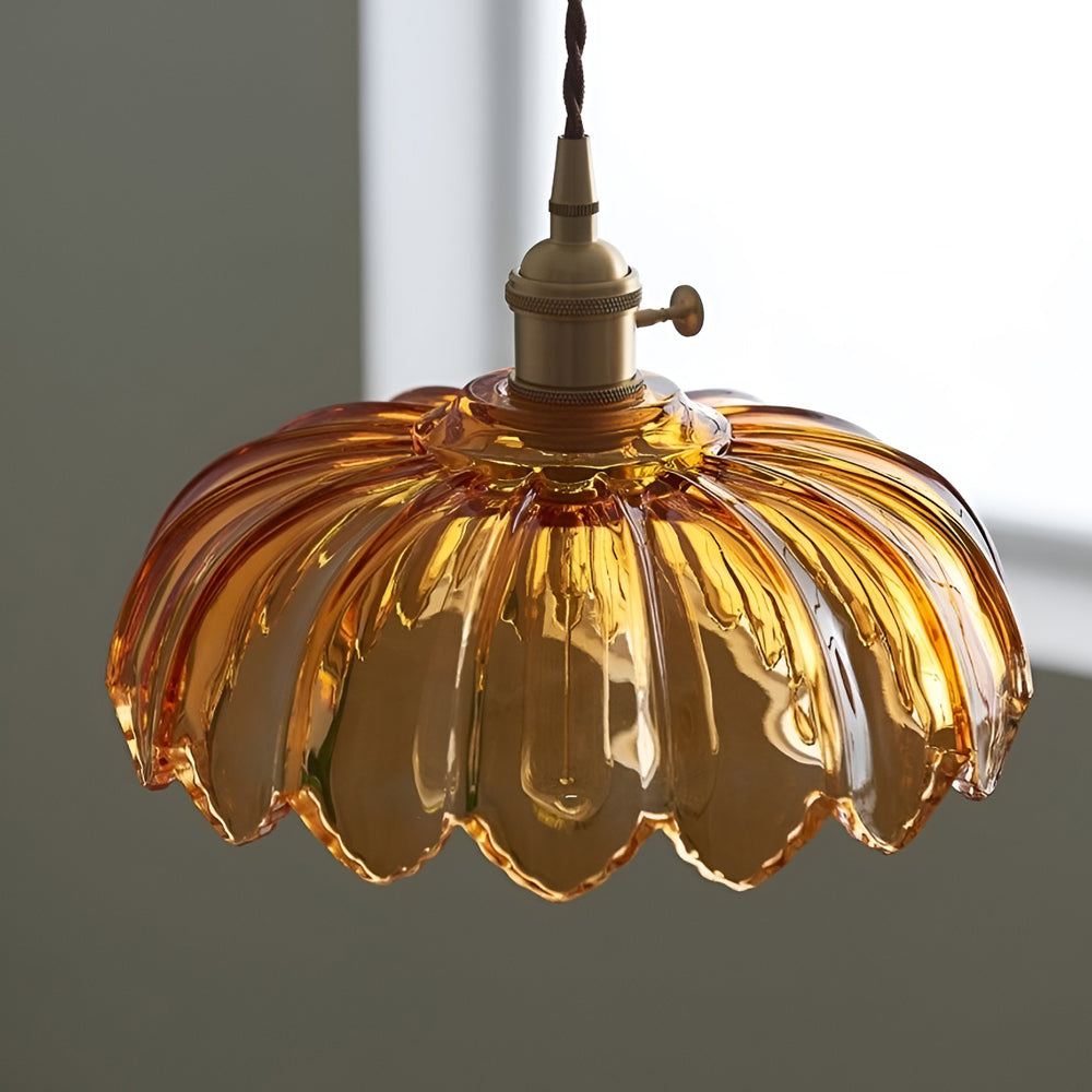 BrassBloom - Vintage Hanglamp van Glas en Messing voor Woonkamer en Eetkamer