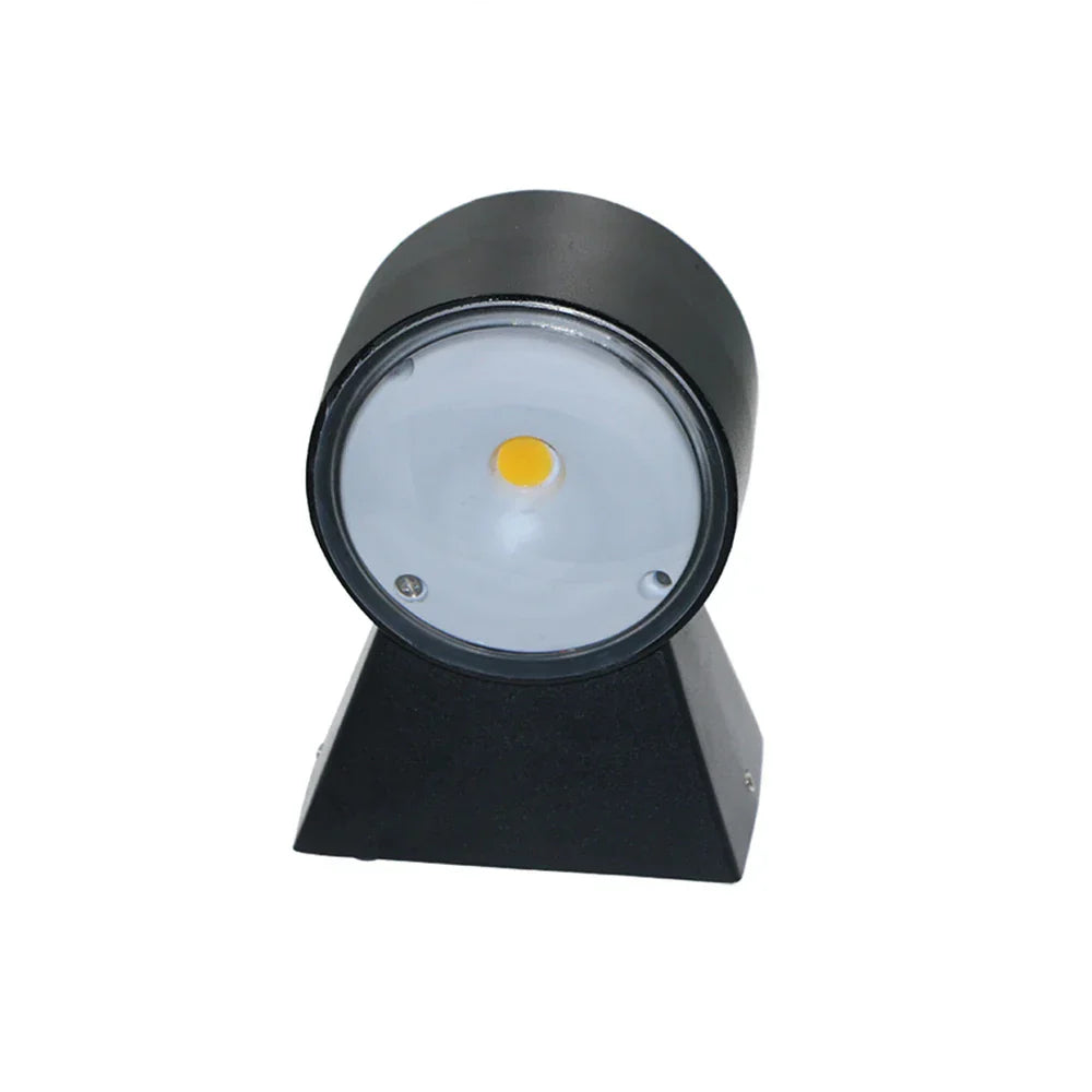AquaShield - Waterproof Aluminum Garden Lamp