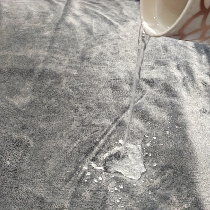 Flannel Waterproof Blanket - Soft and Breathable Warmth with Waterproof Function - 130cm x 150cm