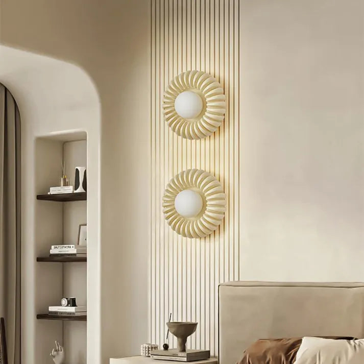 ResinGlow – Lámpara de pared moderna de resina para dormitorio