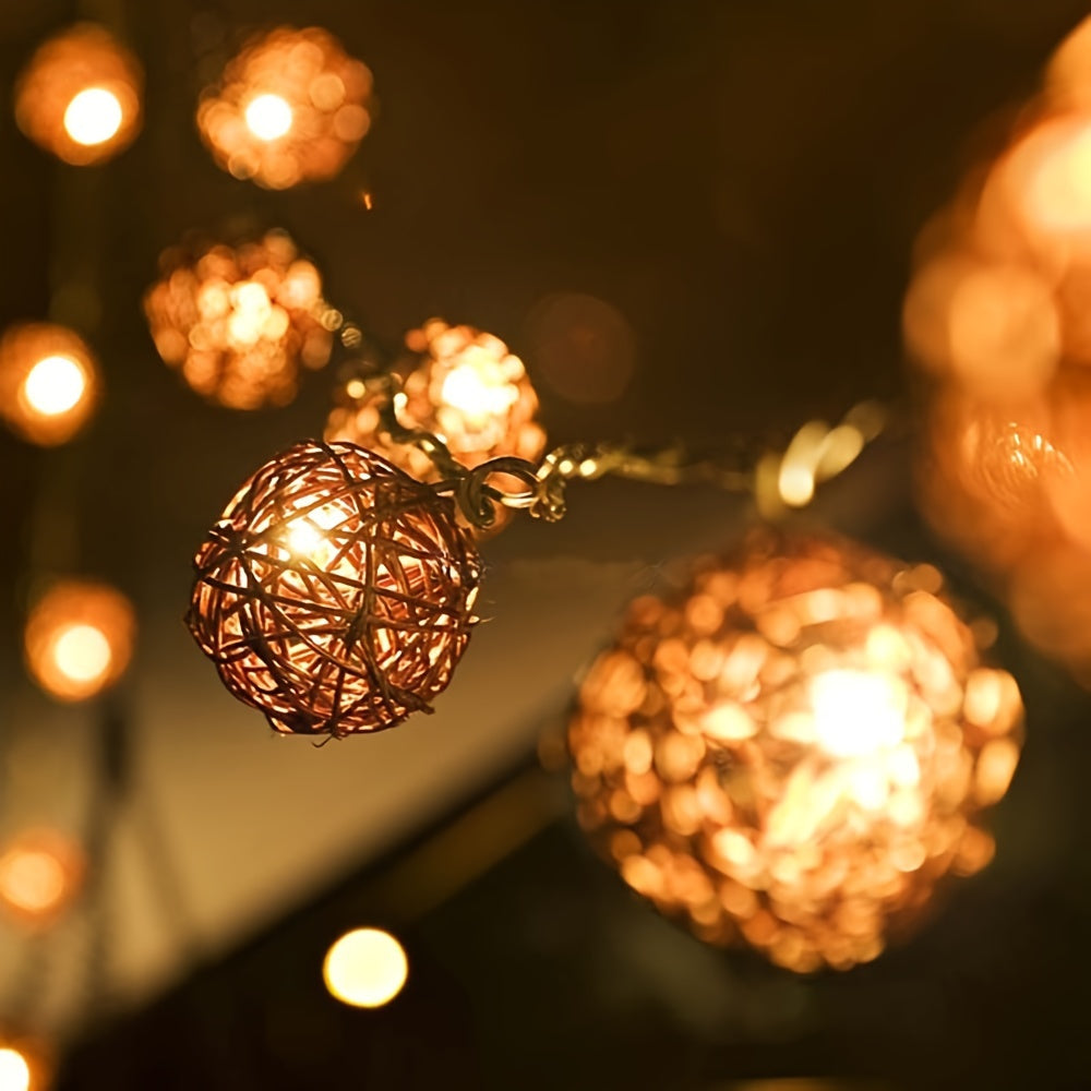 LuxeGlow - Blue White Rattan Light Strings 2m 20 LEDs, Battery-Powered Decorative Lighting