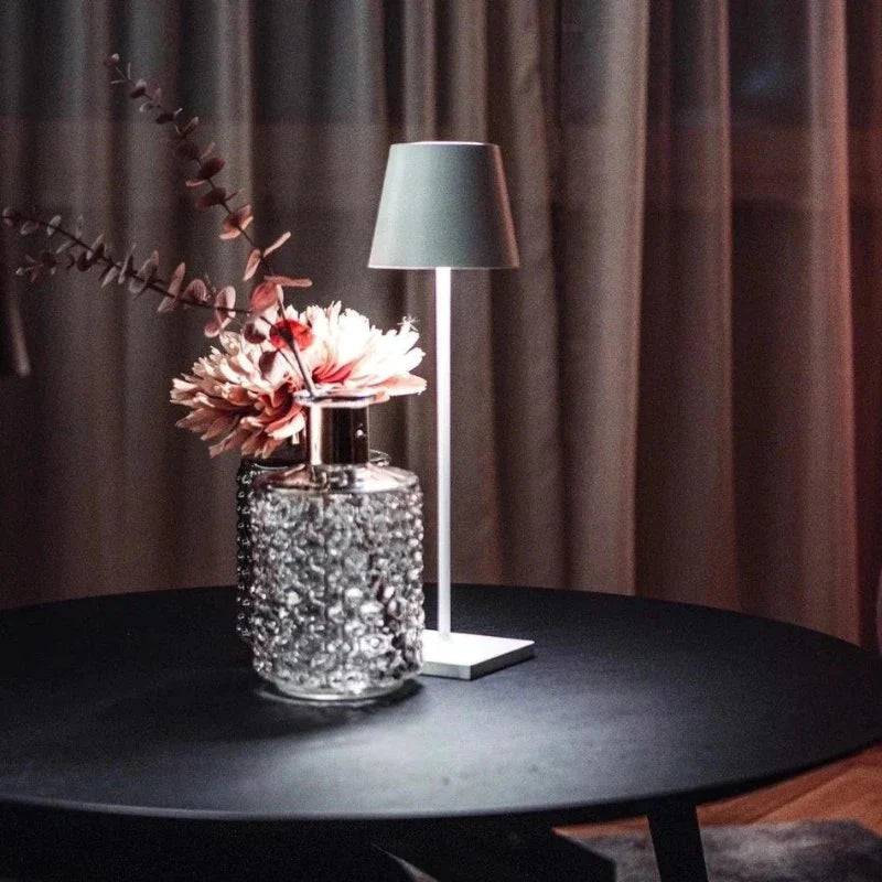 Wireless Table Lamp with Dimmable Lighting