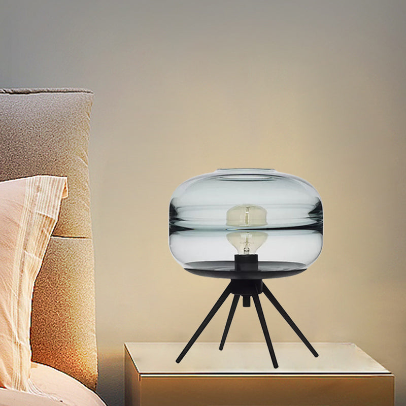 GlassLuxe – Lámpara de mesa moderna de cuatro patas con diseño elegante