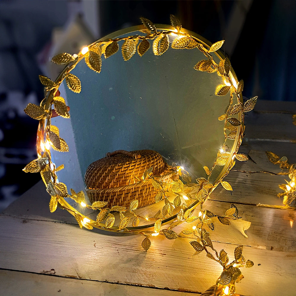 FairyLicht - Golden Leaf Rattan Battery-Powered String Lights