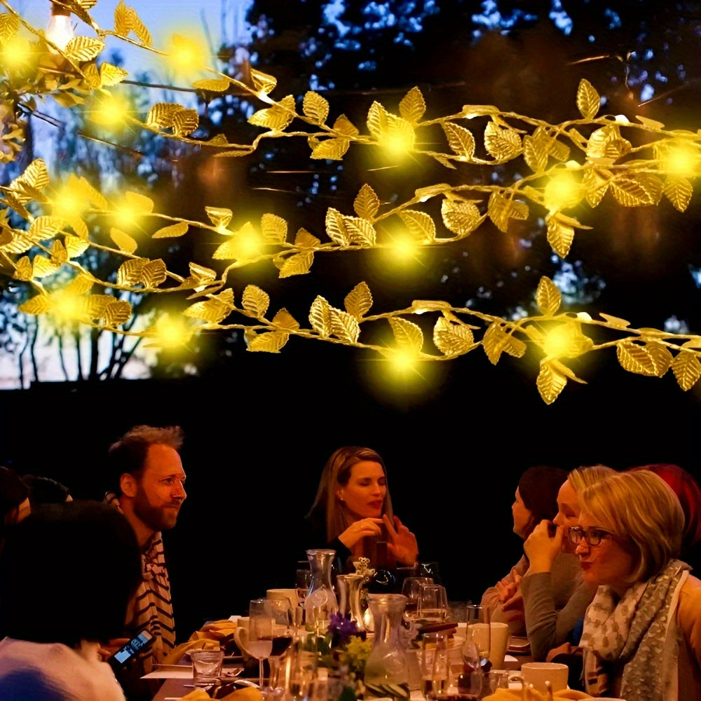 FairyLicht - Golden Leaf Rattan Battery-Powered String Lights