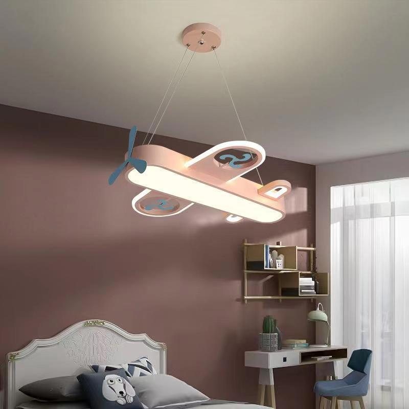 Candeeiro suspenso para quarto infantil em forma de avião com LED e lustre