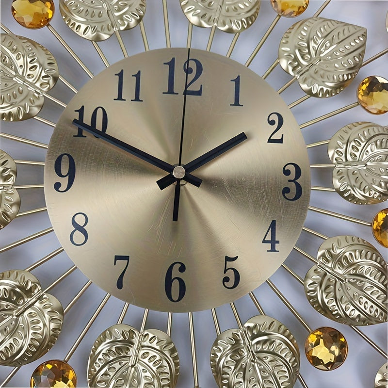 Moderne Stille Wandklok met Gouden Bladdesign – Metaal, Ronde Klok, AA Batterij, Niet-Tikkend voor Woonkamer en Eetkamer