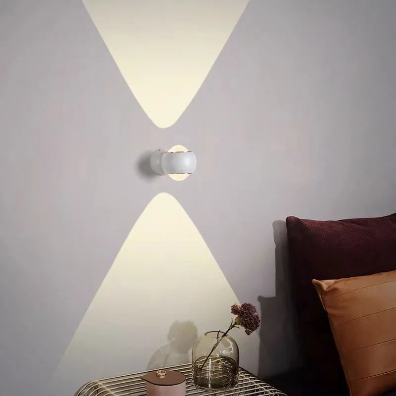FlexBright – Lámpara de pared LED giratoria 180° en diseño moderno