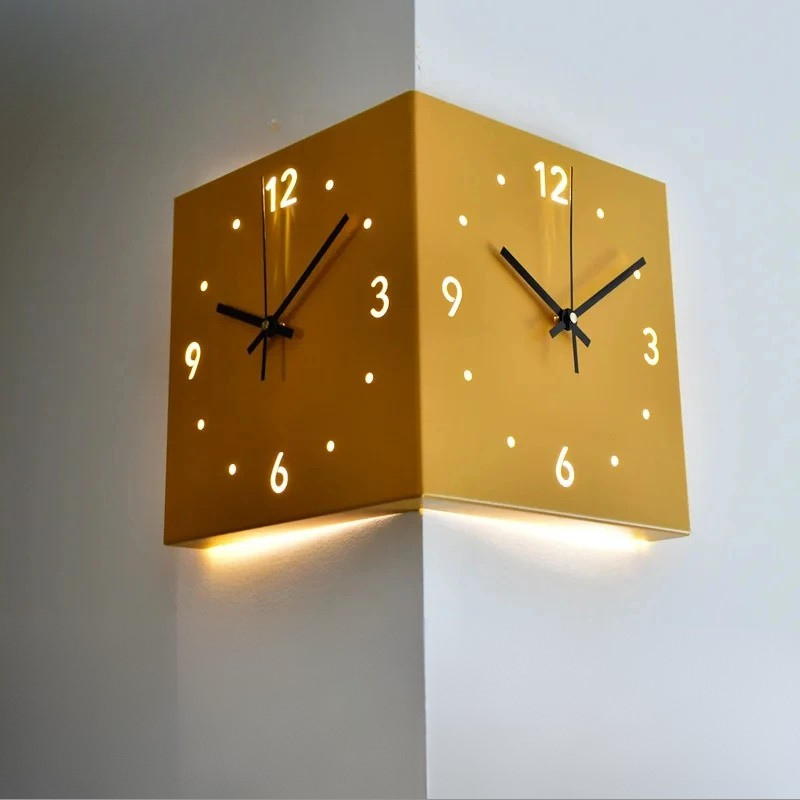 DualEdge - Moderne Wandklok met Schaalverdeling en Stille Werking