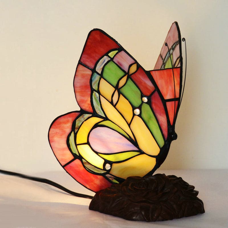 GardenGlow - Victorian floral resin table lamp with butterfly