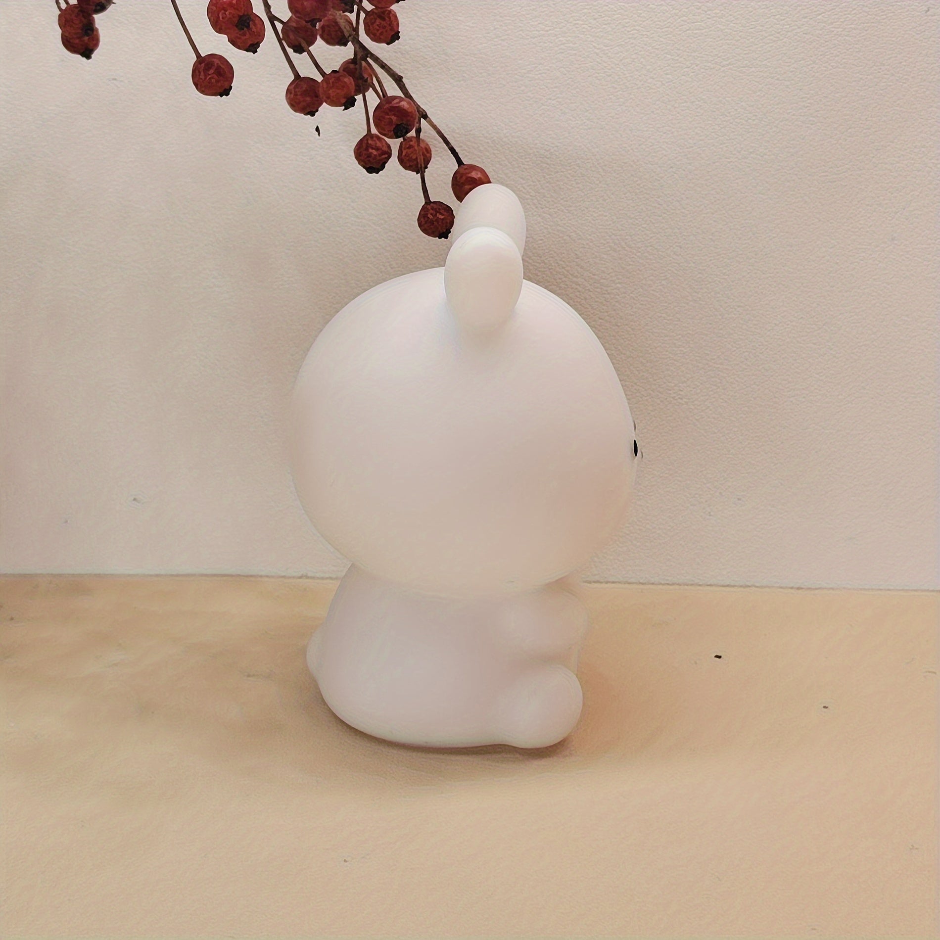 BunnyBright - Lampada da tavolo LED con batteria a forma di coniglio grande testa e design anime