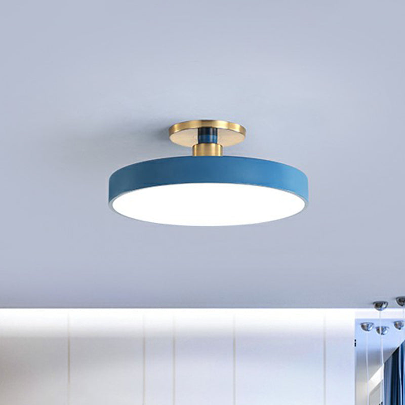 Elegante lampada da soffitto LED stile nordico per camera da letto