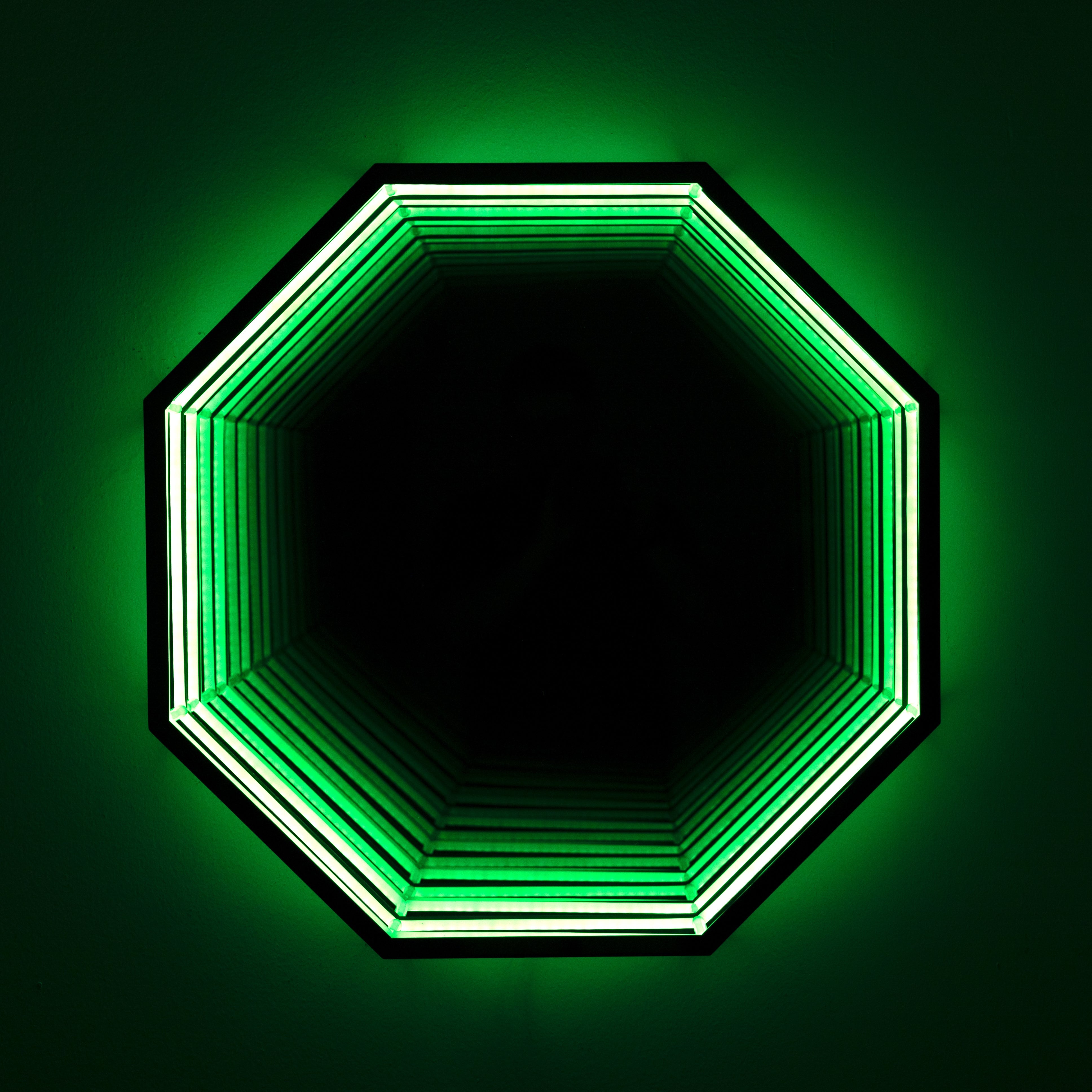 Octagon 3D Infinity Spiegel Wandlamp