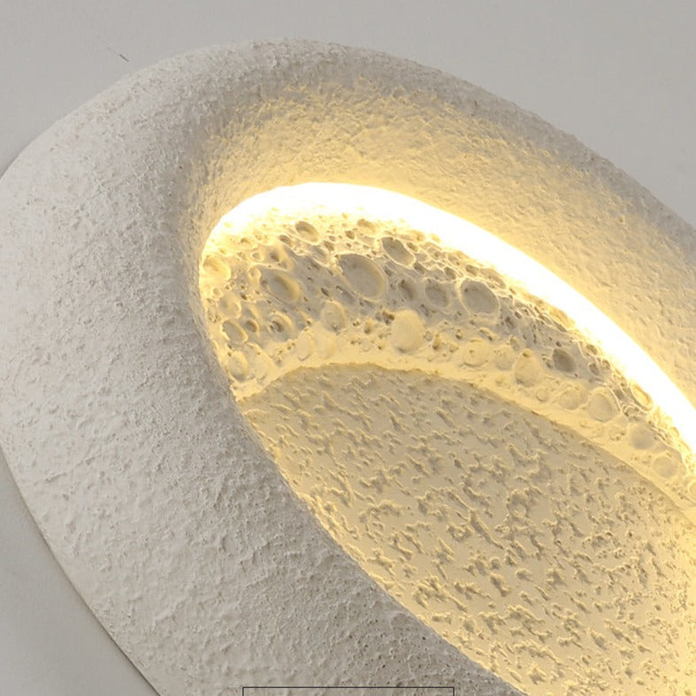 LumiLuxe – Elegante lámpara de pared redonda de resina