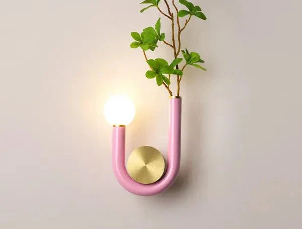 PinkLume – Moderne U-vormige LED Wandlamp voor Slaap- & Kinderkamer