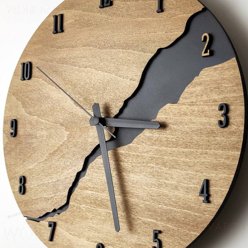 Orologio di Lusso in Legno - Stile e Eleganza
