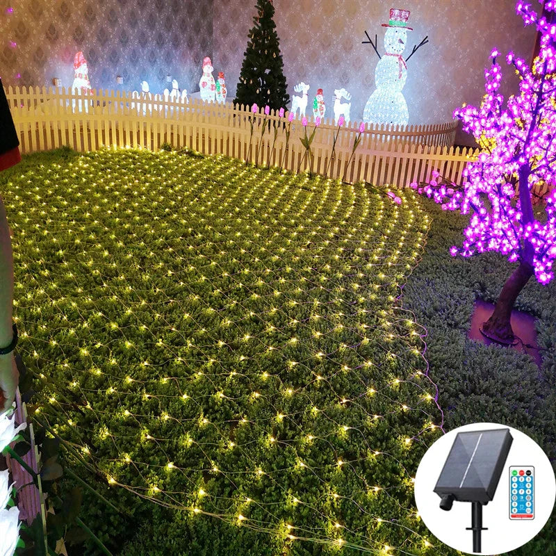 SolarGlow - LED Net Light Strings on Solar Energy – Energy-Efficient Outdoor Lighting for Gardens & Terraces