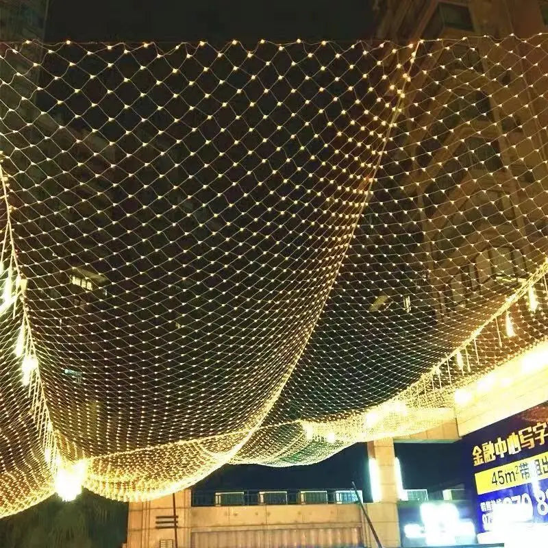 SolarGlow - LED Net Light Strings on Solar Energy – Energy-Efficient Outdoor Lighting for Gardens & Terraces