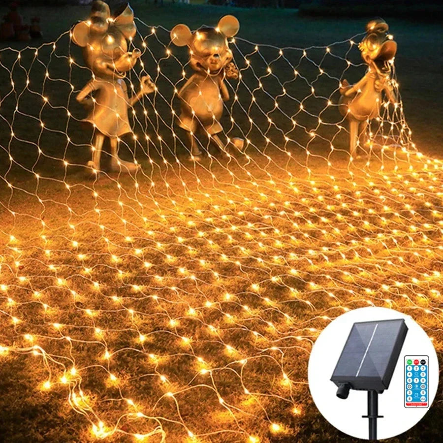 SolarGlow - LED Net Light Strings on Solar Energy – Energy-Efficient Outdoor Lighting for Gardens & Terraces
