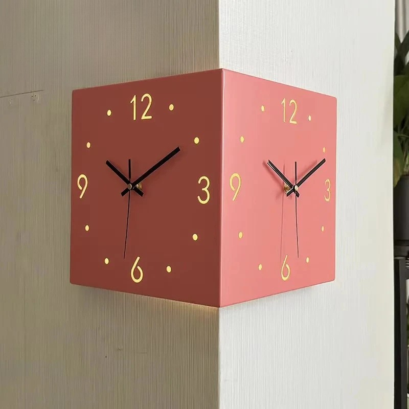 DualEdge - Moderne Wandklok met Schaalverdeling en Stille Werking