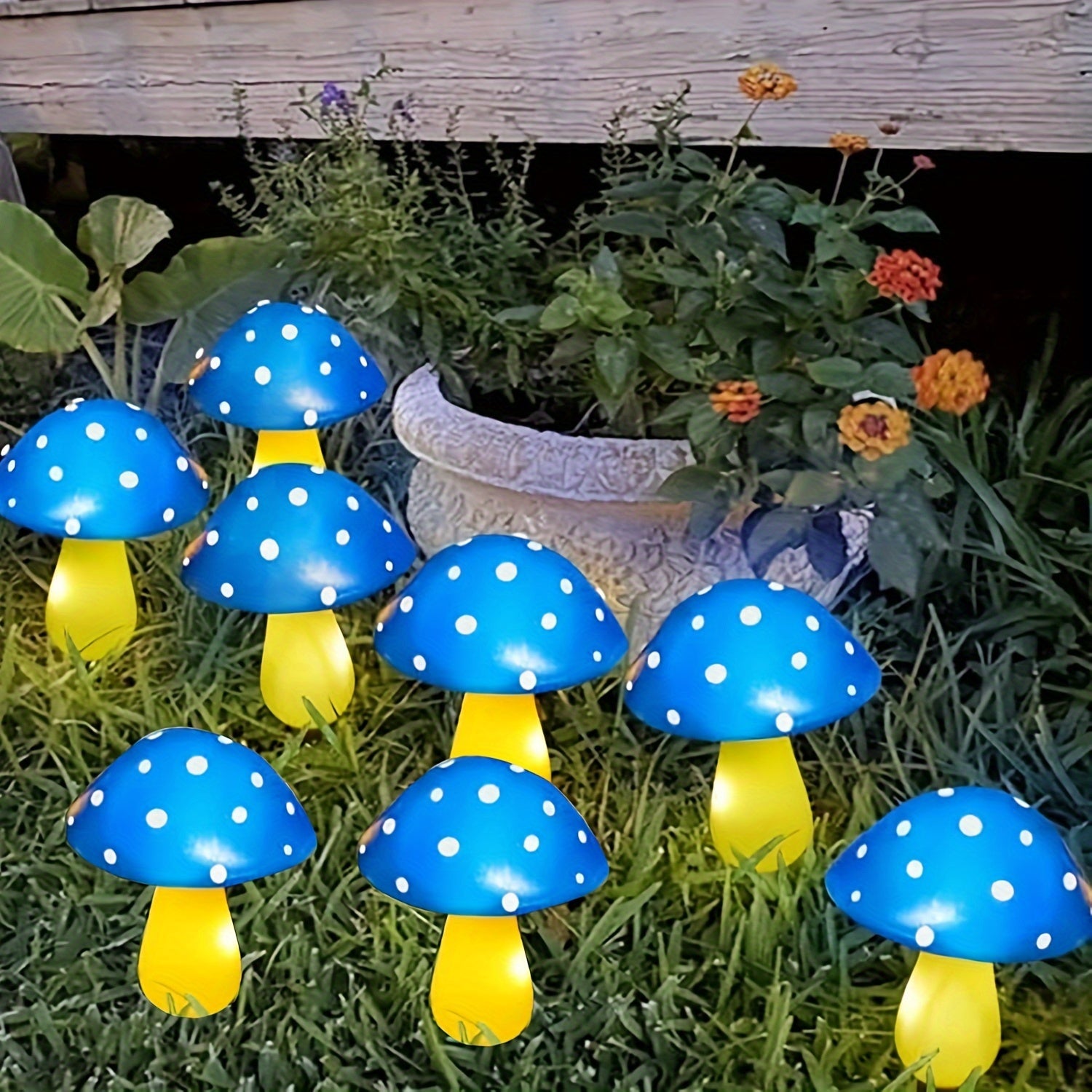 SolarGlow - Solar Mushroom Garden Lamps with 8 Modes, Energy-Saving Decorative Outdoor Lighting
