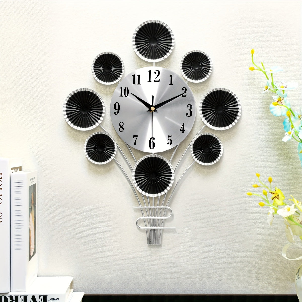Modern Metal Silent Wall Clock - Balloon-Shaped, Decorative for Living Room and Bedroom