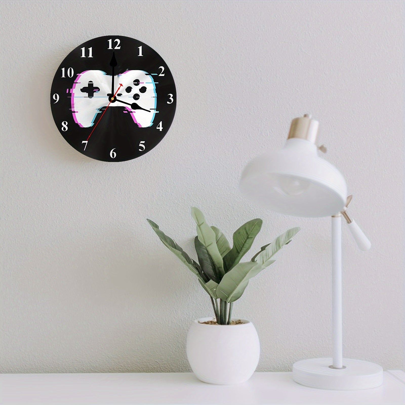 Ronde Wandklok Voor Gamers - Houten Klok met Batterij, 25.4cm