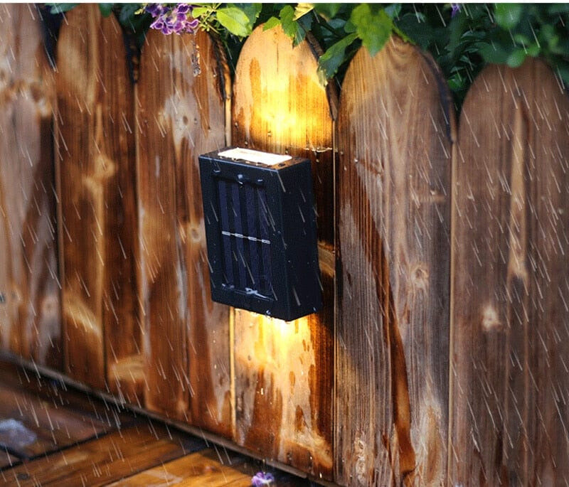 SolarLume - Weatherproof Solar Wall Lamp for Outdoor Use with Energy-Efficient LED Lighting