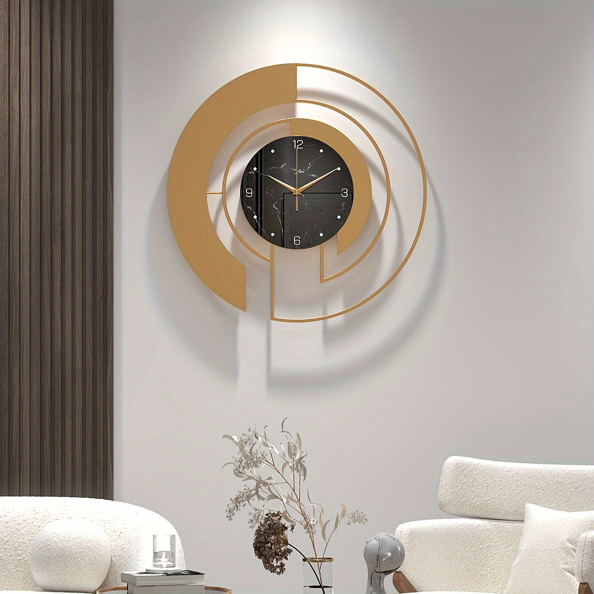 GeoGold - Reloj de Pared Dorado Moderno con Diseño Geométrico Elegante