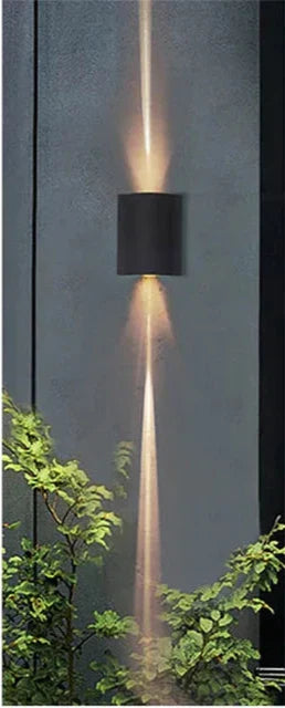 LumiLantern – Weatherproof LED Outdoor Lantern for Garden & Terrace, Energy-Efficient & Modern Lighting