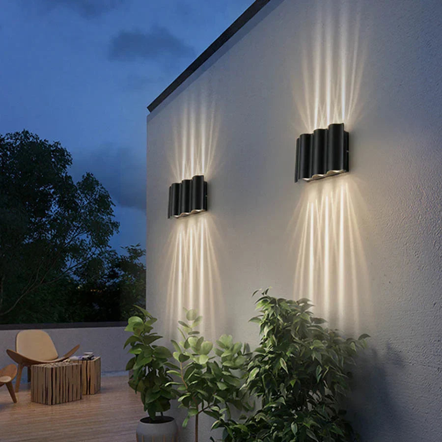 LumiLantern – Weatherproof LED Outdoor Lantern for Garden & Terrace, Energy-Efficient & Modern Lighting