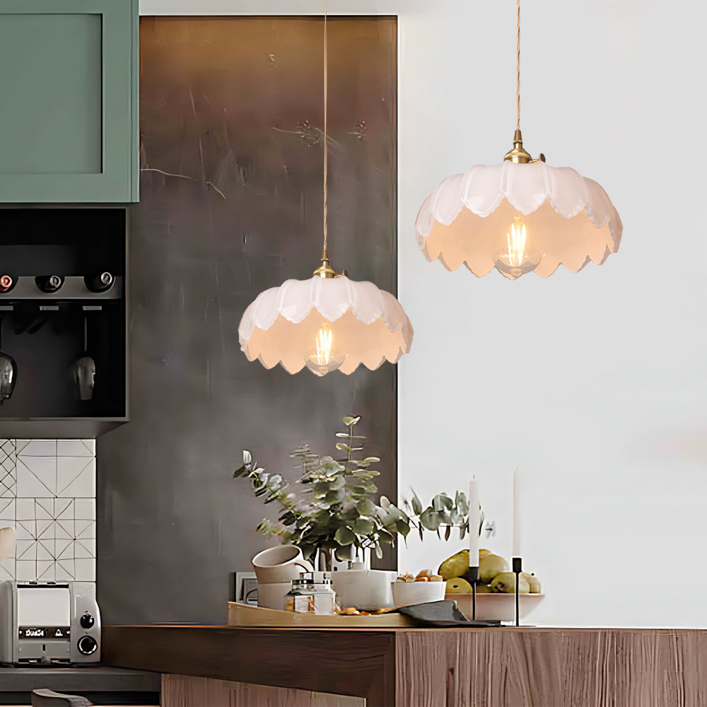 BrassBloom - Vintage Hanglamp van Glas en Messing voor Woonkamer en Eetkamer