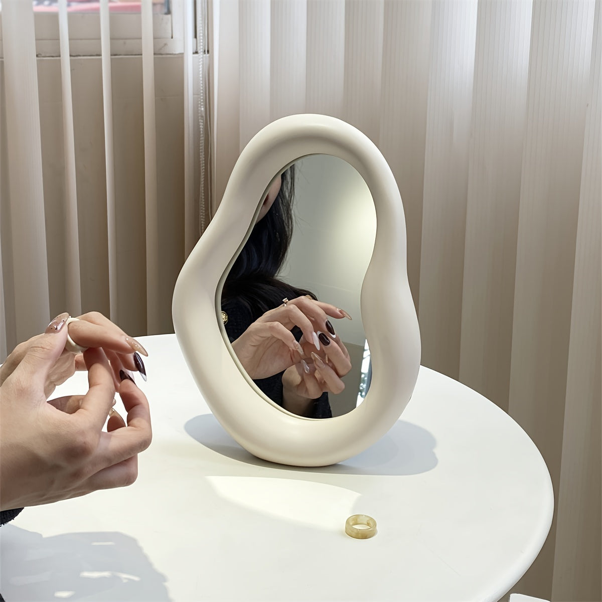 Ceramic Makeup Spiegel – Irregulier Ontwerp, Voor Slaapkamer en Dressoir Decoratie