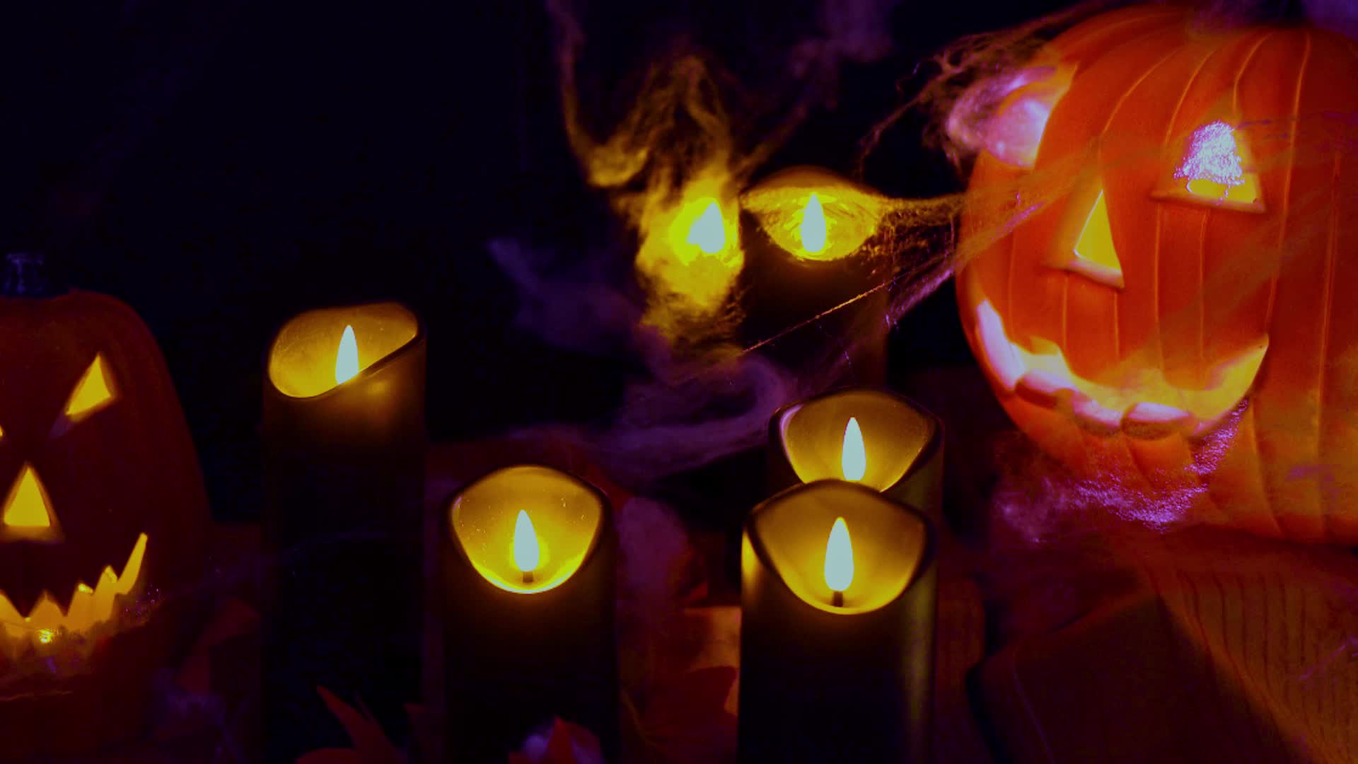 Set di 5 candele senza fiamma Eebuss con telecomando e timer - Candele LED per decorazione (Nero)