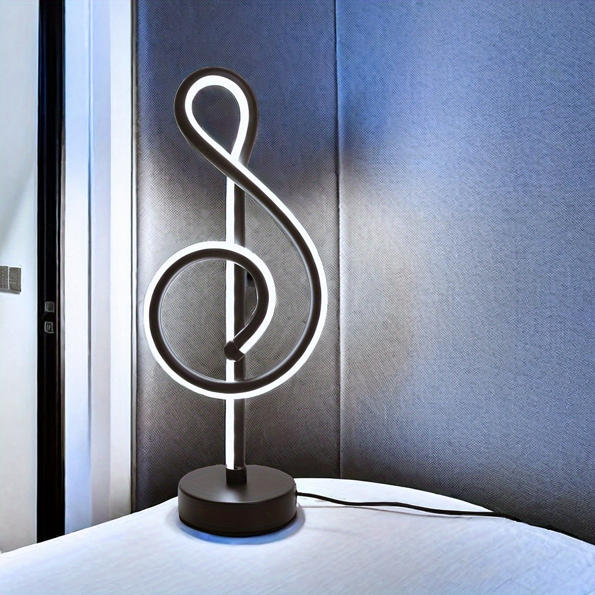 TrebleLight - Candeeiro de Mesa Moderno e Criativo com Iluminação LED Ajustável