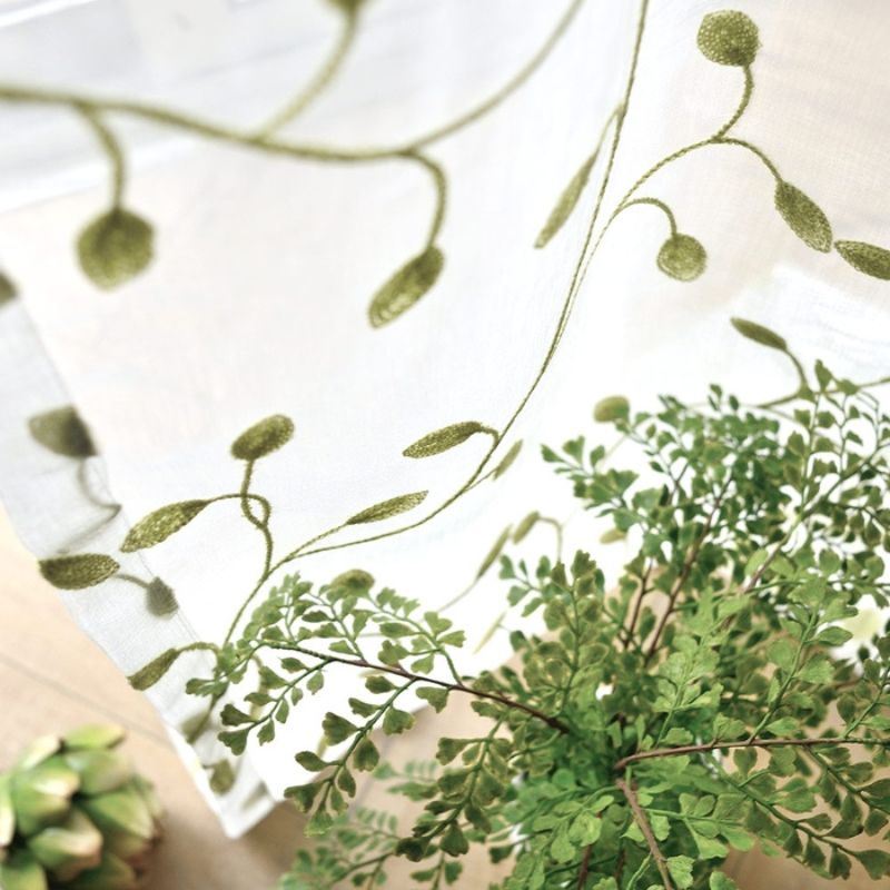 Zeva - Geborduurde Bladeren Semi-transparante Gordijnen met Oogjes, Groen/Wit
