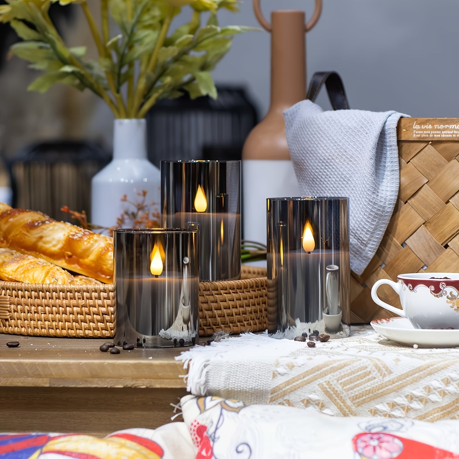 Set di Candele LED Senza Fiamma con Telecomando – 8 Modalità di Lampade a Candela Tremolanti per Interni ed Esterni – Plastica ad Alta Trasparenza