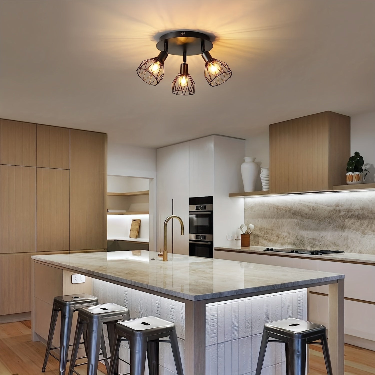 RusticGlow - Farmhouse Style Black Ceiling Lamp with Rotating Lampshades