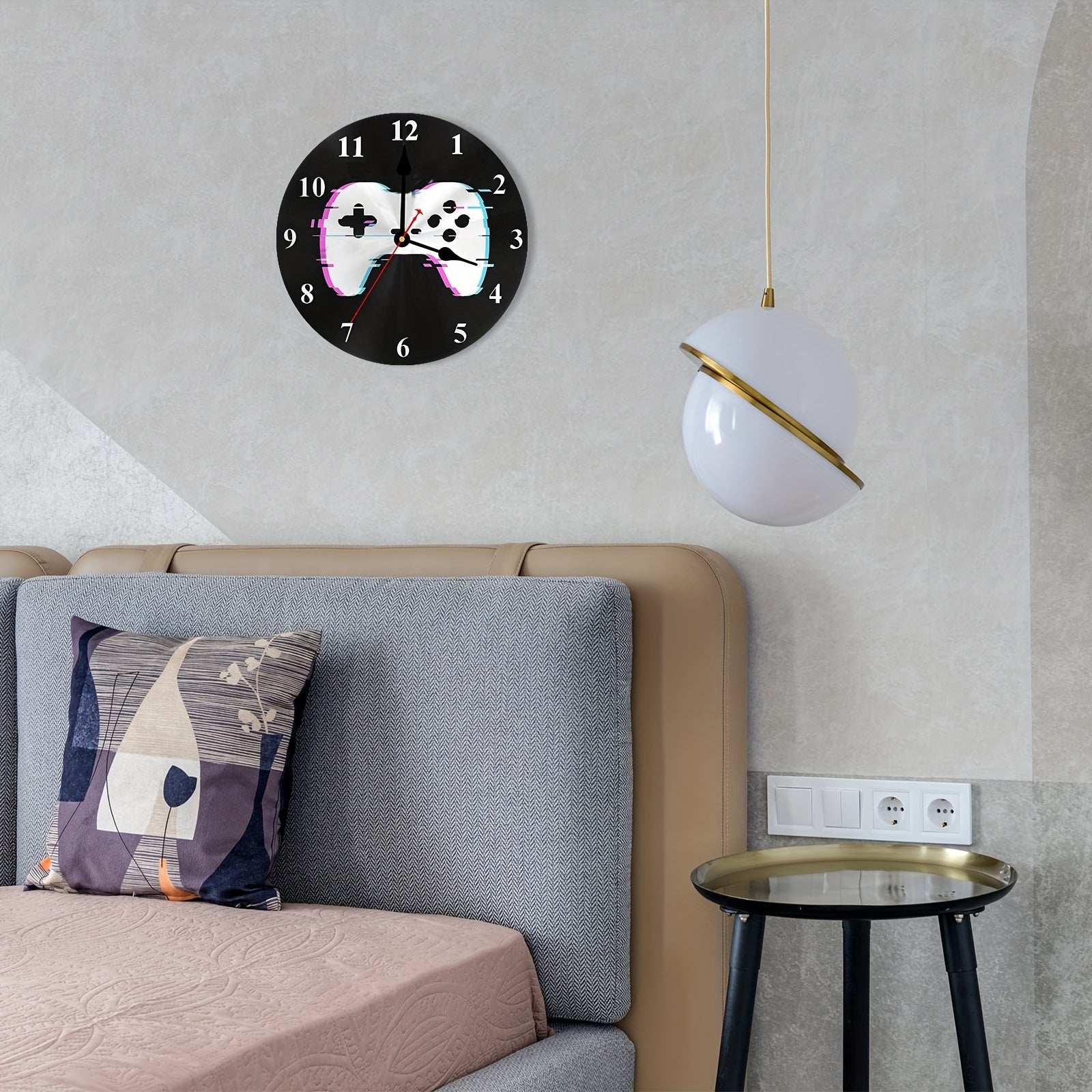 Ronde Wandklok Voor Gamers - Houten Klok met Batterij, 25.4cm