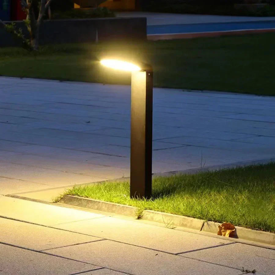 SolarGlow – Solar LED Path Lighting made of Aluminum – Modern Ring Design, Waterproof & Energy Efficient