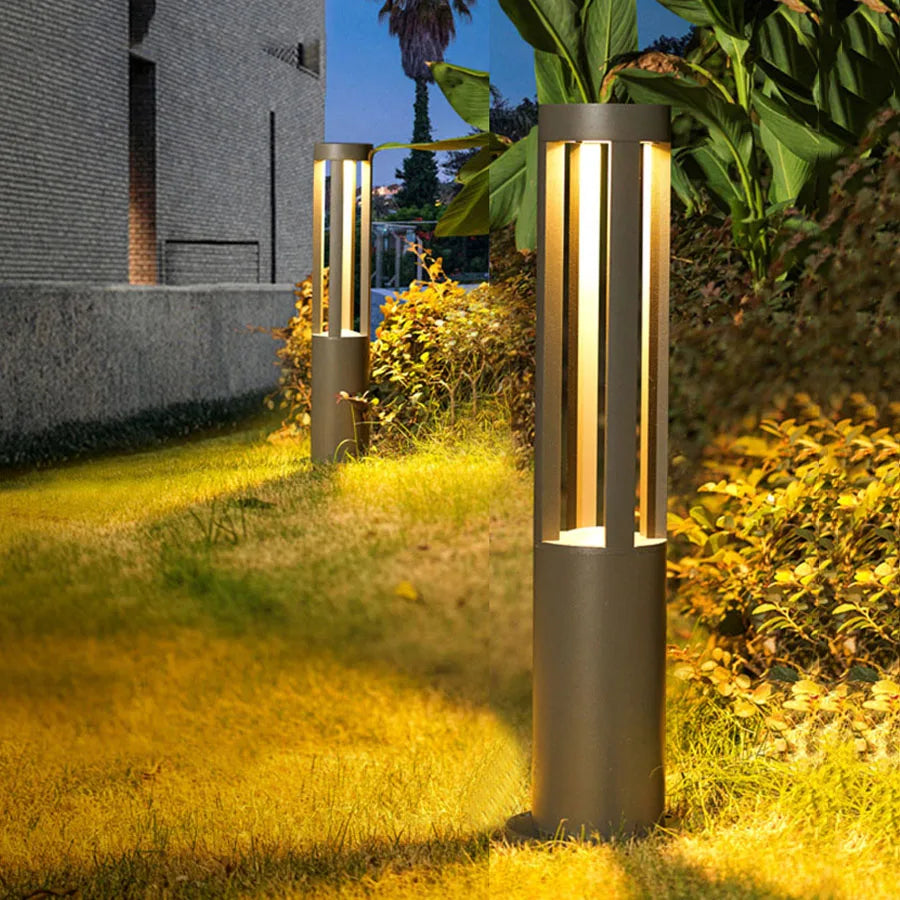StoneGlow - LED Garden Post Lamp
