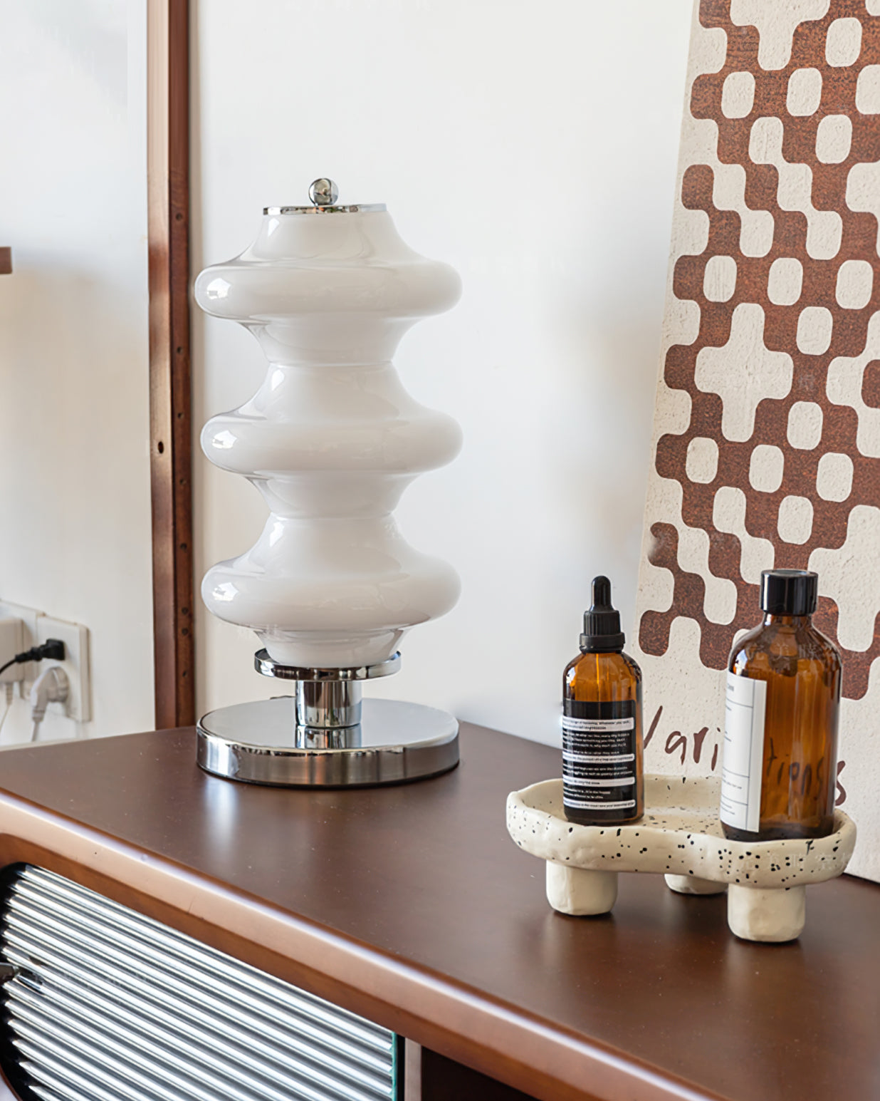 LumiGlas - Elegante Tafellamp met Glazen Lampenkap