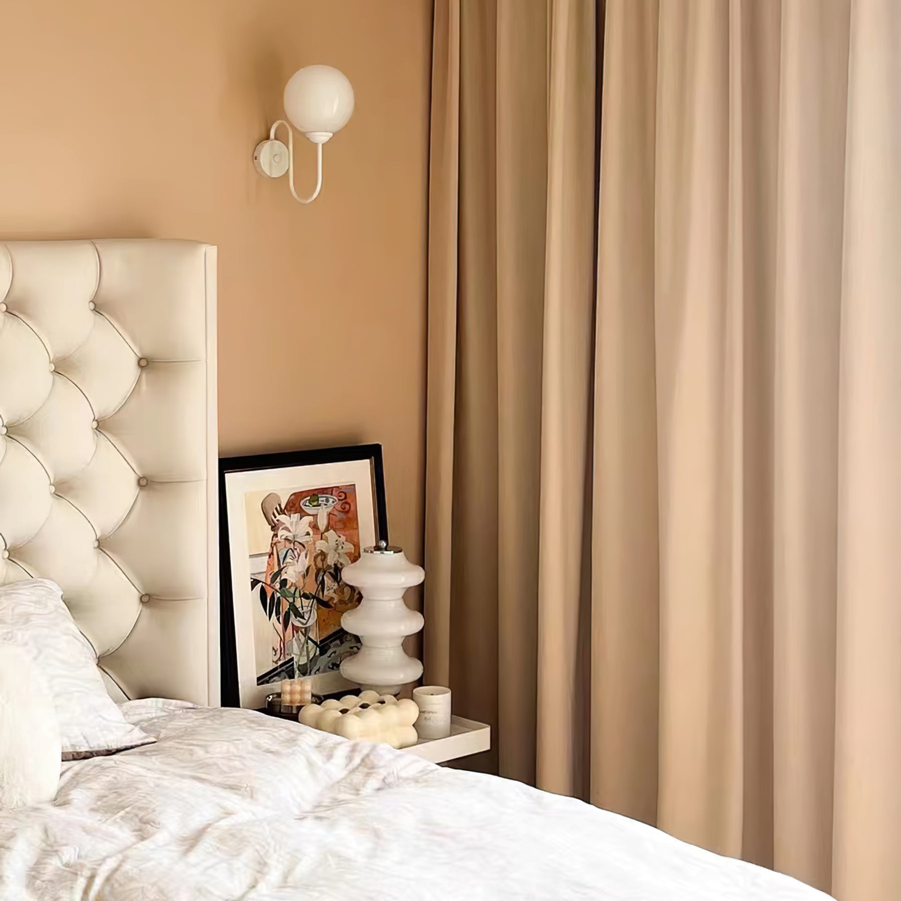 LumiGlas - Elegante Tafellamp met Glazen Lampenkap