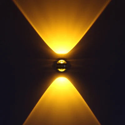 CrystalLux - Lámpara de pared de cristal LED