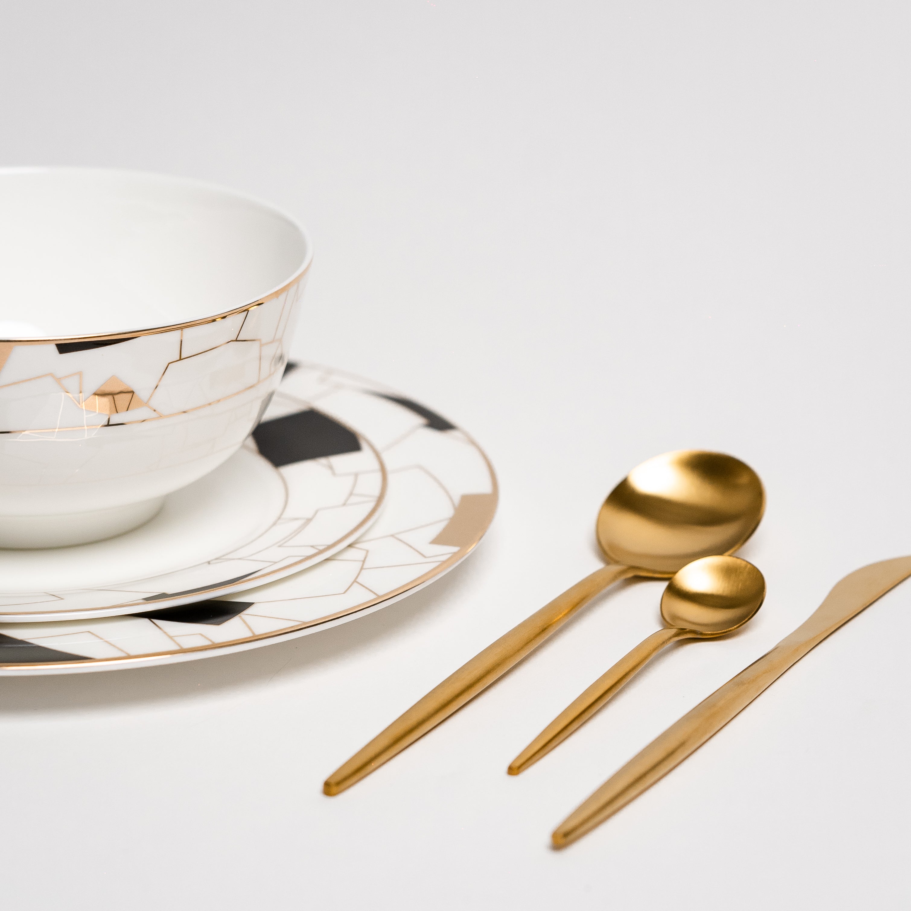 Conjunto de Pratos Pretos Aurora