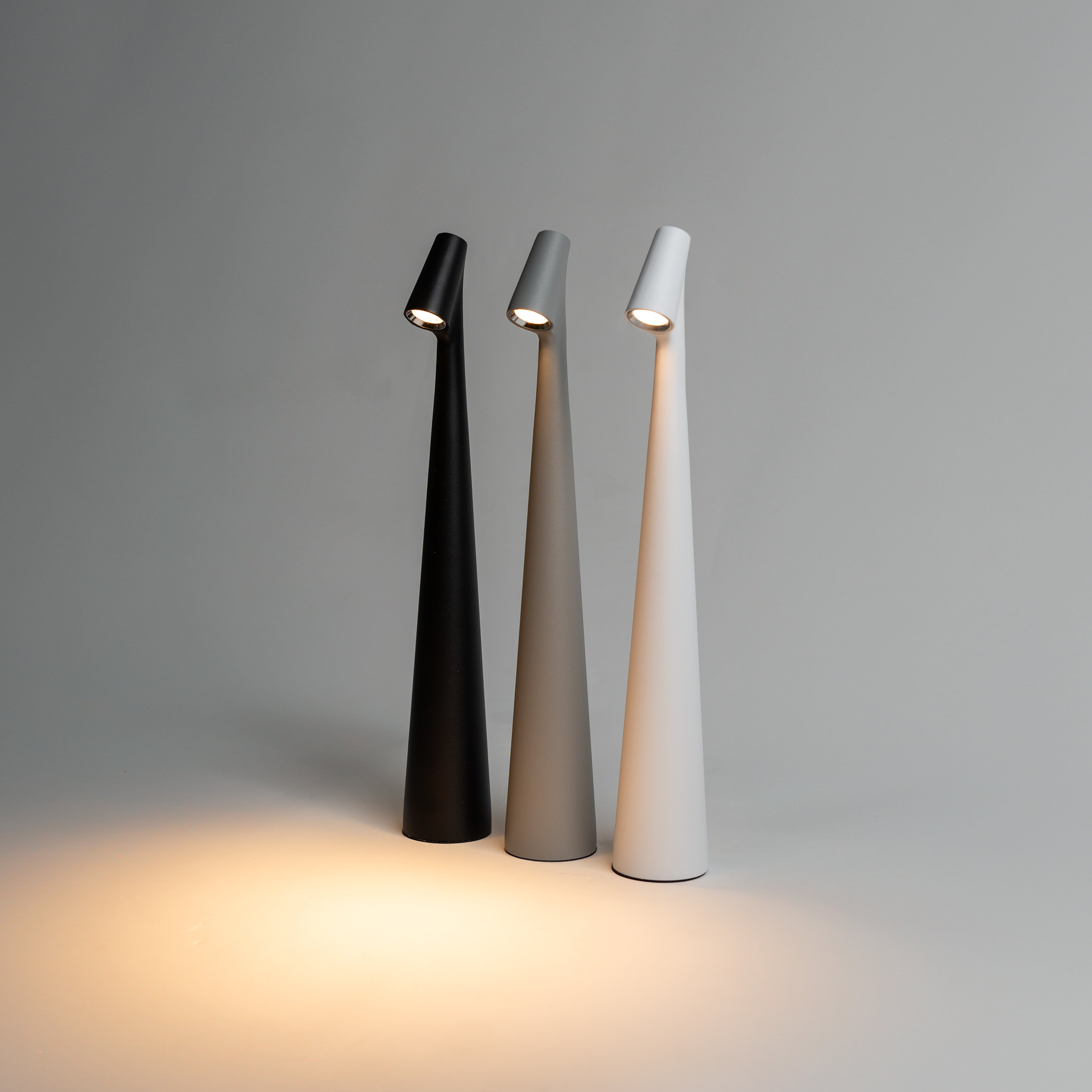 Lumi Slim Rechargeable Lamp